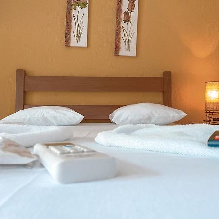 Agua Doce Praia Hotel Ubatuba Eksteriør bilde